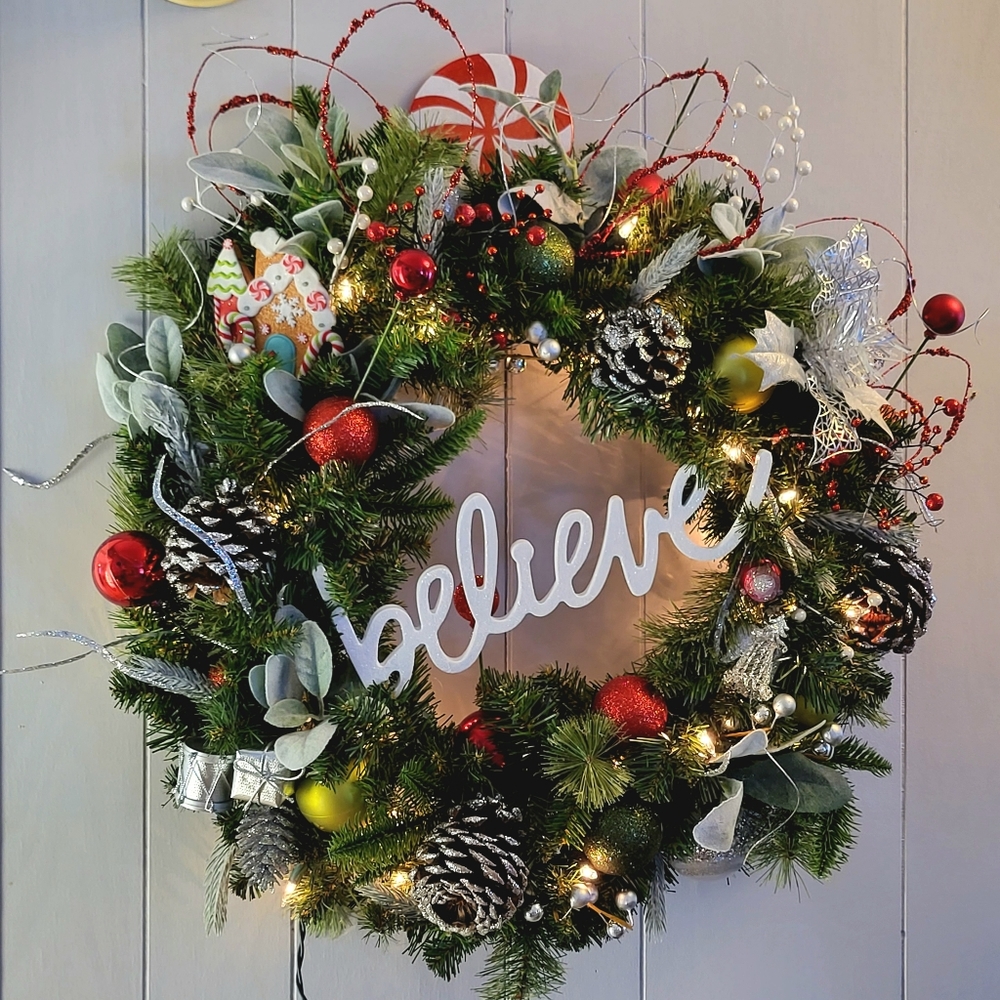 Believe Wreath Red and White